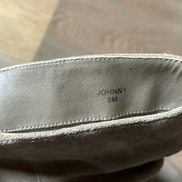 Tahari Taupe Suede Slouchy Mid-Calf Johnny Boot Size 9 - Picture 9 of 11